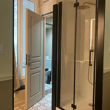 Cozy And Well Located *