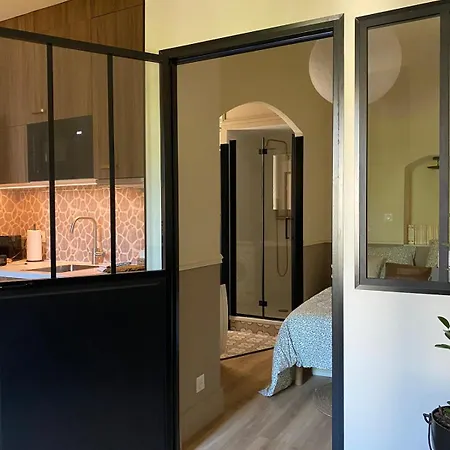 Cozy And Well Located *