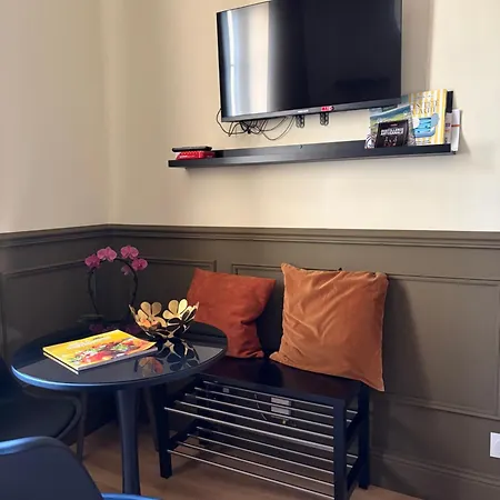 Cozy And Well Located *